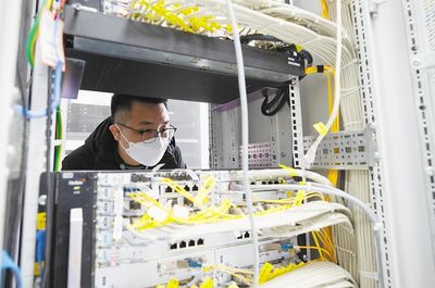 量子通信技術(shù)首次落地軌道交通 車谷企業(yè)為武漢16號(hào)線構(gòu)筑安全通訊“盾牌”